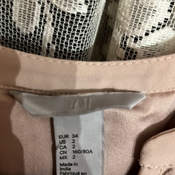 H&M classy dust pink dress - Picture 3 of 6